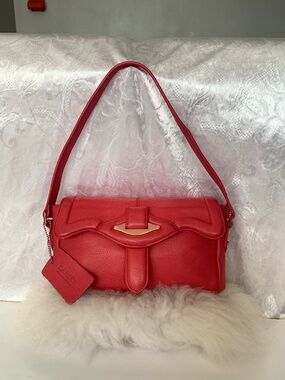 Danier Soft Genuine Leather Handbag – Pinkish Red, Like New